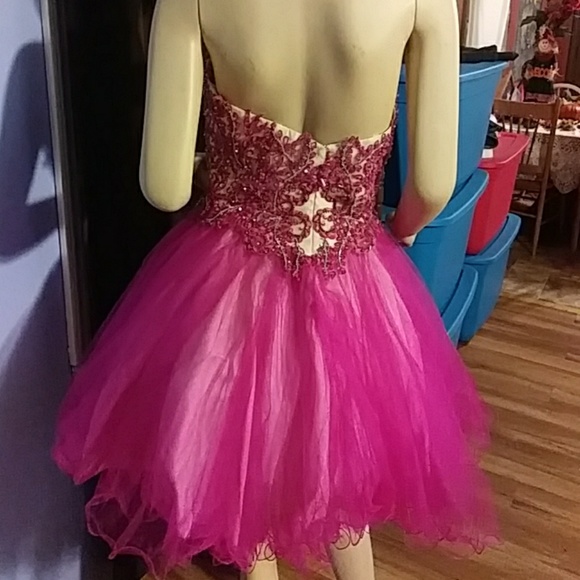 Short prom dress - Picture 5 of 6